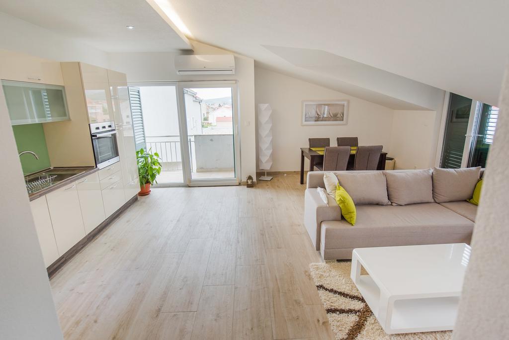 Apartment Grabovac Каштела Номер фото