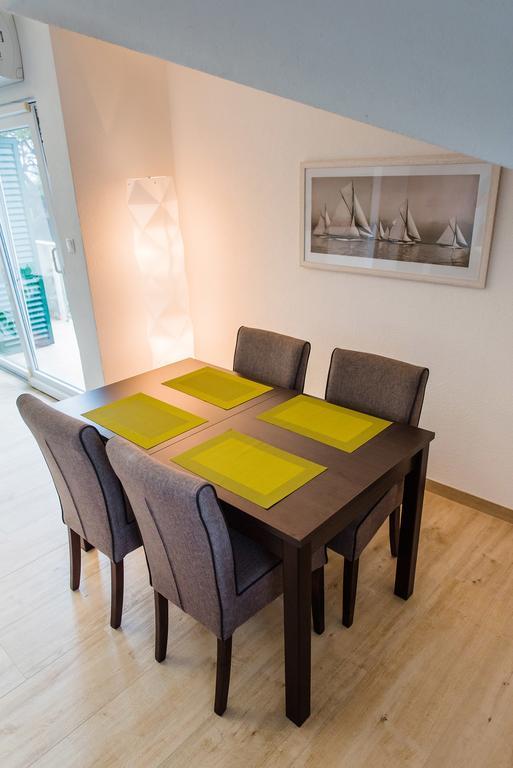 Apartment Grabovac Каштела Екстер'єр фото