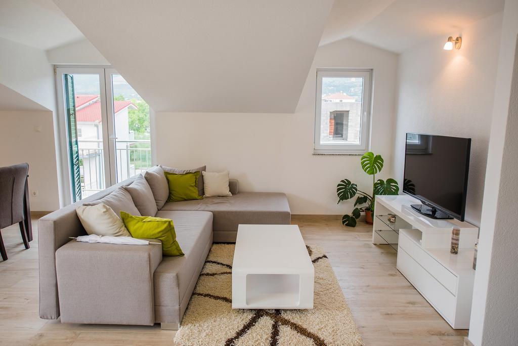 Apartment Grabovac Каштела Екстер'єр фото