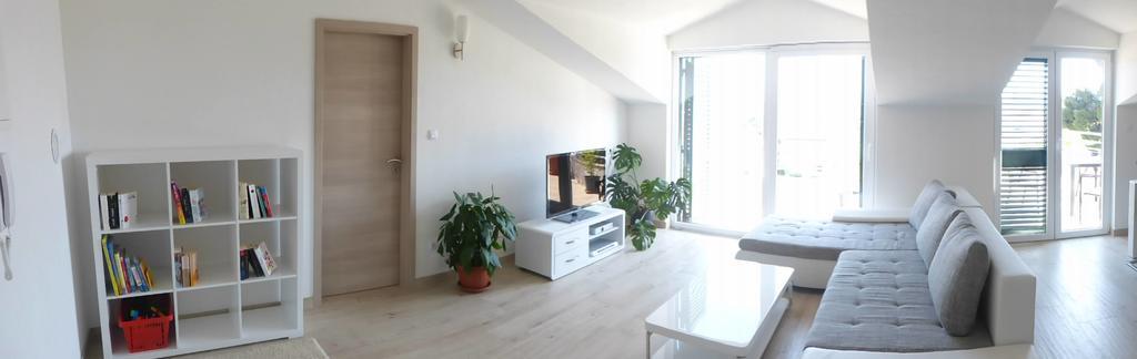 Apartment Grabovac Каштела Екстер'єр фото