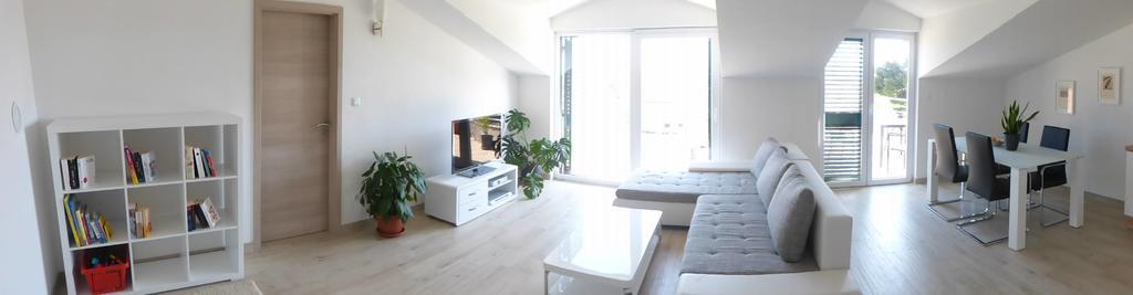 Apartment Grabovac Каштела Екстер'єр фото